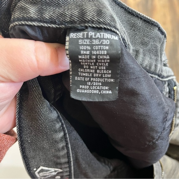 Men’s Reset Platinum Denim Black‎ Bleach Detail Moto Jeans Size 36 X 30 - Picture 6 of 7